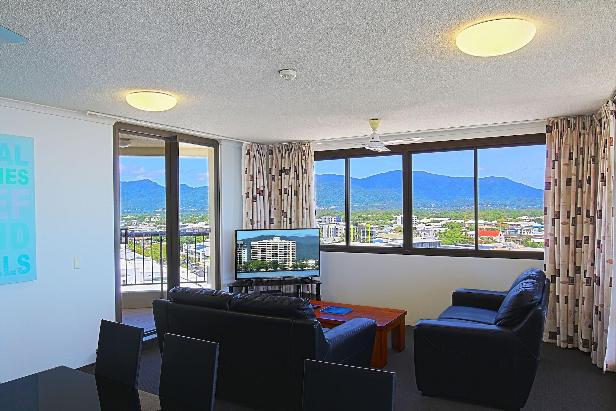 Aparthotel Cairns Aquarius Extérieur photo Living room